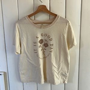 Rylee + Cru it’s a good day tee